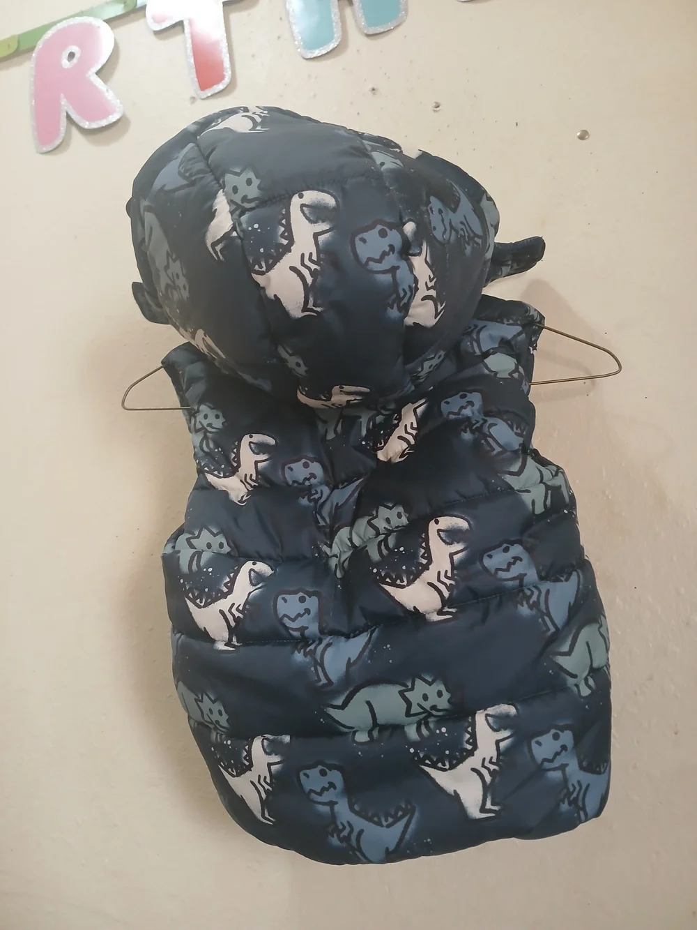 H&M Blue Dino Print Puffer Vest Size 3T& 4T